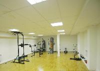 cool gym close to Passy - Paul Doumer luxury apartment