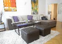 delightful sitting area in Passy - Paul Doumer luxury apartment