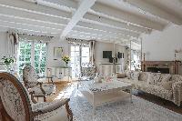 airy and sunny Notre Dame - Colbert Suite luxury apartment
