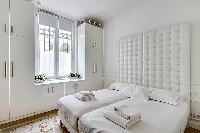 clean bedding in Saint Germain des Prés - Luxembourg Suite luxury apartment