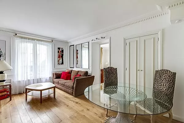 awesome living room of Saint Germain des Prés - Luxembourg Suite luxury apartment