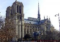 Cathédrale Notre-Dame de Paris near the Paris luxury apartment