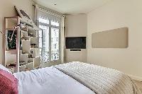 fresh bed sheets in Saint Germain des Prés - Luxembourg Guynemer luxury apartment