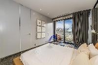 cool bedroom with a view at Tour Eiffel - Trocadero Albert de Mun