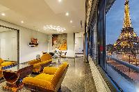 splendid living room of Tour Eiffel - Trocadero Albert de Mun