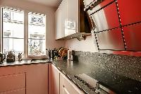 nice kitchen appliances in Passy - Trocadero I luxury apartment