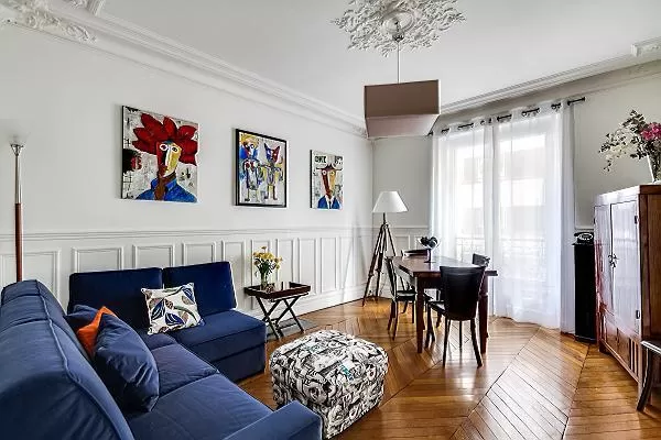 awesome living room with balcony at Passy - Trocadero II luxury apartment
