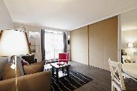 fully furnished Trocadero - Sablons luxury apartment