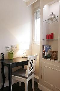 quiet corner in Trocadero - Sablons luxury apartment