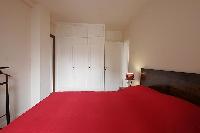 pleasant bedroom in Trocadero - Poincare luxury apartment