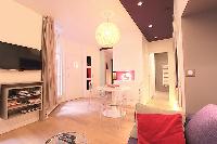 magnificent 2-bedroom Paris luxury apartment