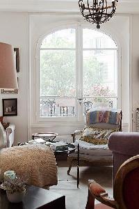 gorgeous 3-bedroom Paris luxury apartment