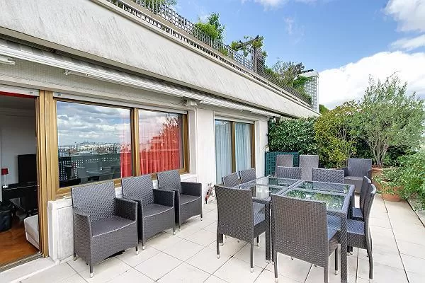 awesome terrace of Trocadero - Poincaré 2 bedrooms luxury apartment