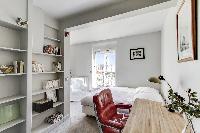 pleasant bedroom in Saint Germain des Prés - Penthouse View luxury apartment