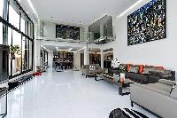 well-appointed Trocadero - Mandel 4 bedrooms luxury apartment