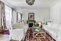 cozy sitting room of Notre Dame - Lemoine luxury apartment