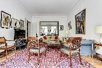 chic and cheery Trocadero - Sheffer luxury apartment