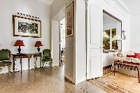 neatly furnished Trocadero - Sheffer luxury apartment