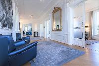 Champs Elysées - Royal Monceau 5 Bedrooms