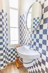 cool lavatory in Cannes - Carnot luxury apartment