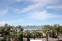 cool surroundings of Cannes - Les Dunes luxury apartment