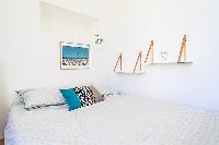 fresh and clean bedding in Cannes - Pere Muret luxury apartment