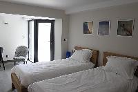 cool twin bedroom in Cannes - Les Moufflets luxury apartment
