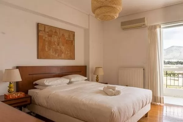 pristine bed sheets and pillows in Athens - Blue Glyfada Penthouse luxury apartment