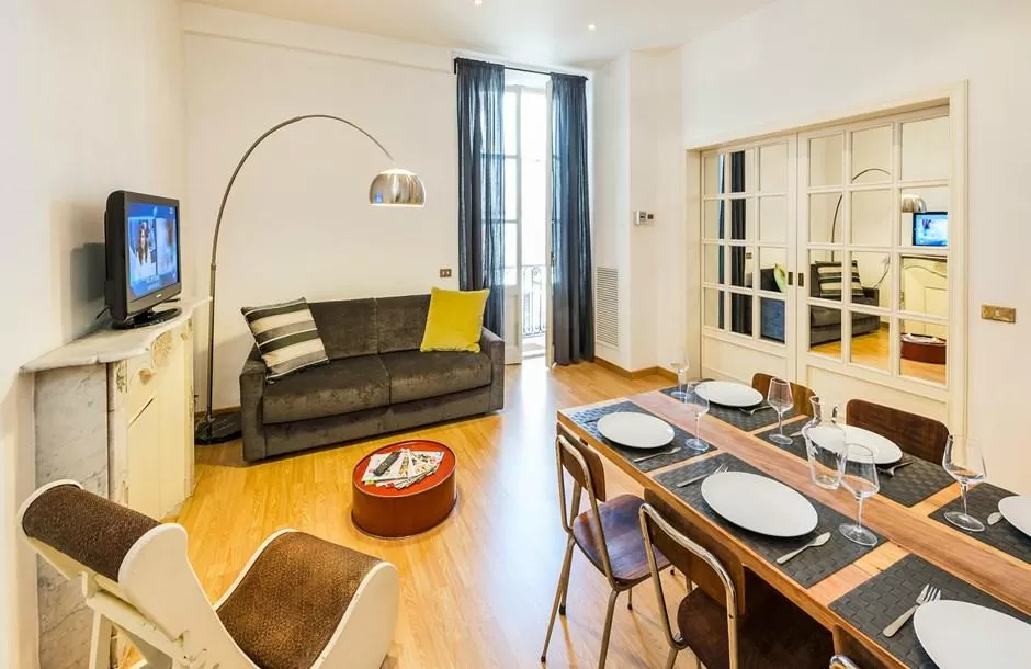 beautiful Rome - Cavour Colosseum luxury apartment and holiday home