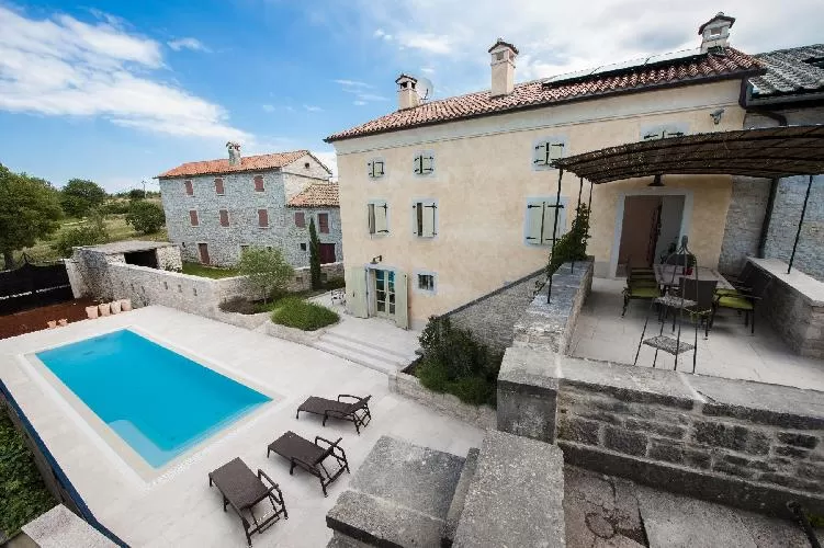 awesome swimming pool of Croatia - Villa Tona luxury apartment and vacation rental