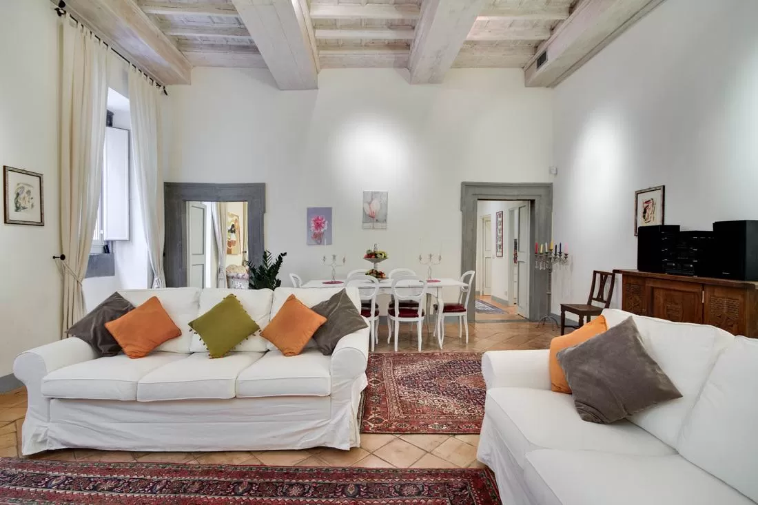 charming living room of Rome - Stunning Navona luxury apartment