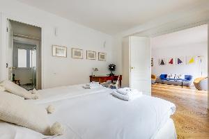 Champs Elysées - Bassano 2 Bedrooms