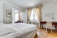 clean bed sheets in Champs Elysées - Bassano 2 Bedrooms luxury apartment