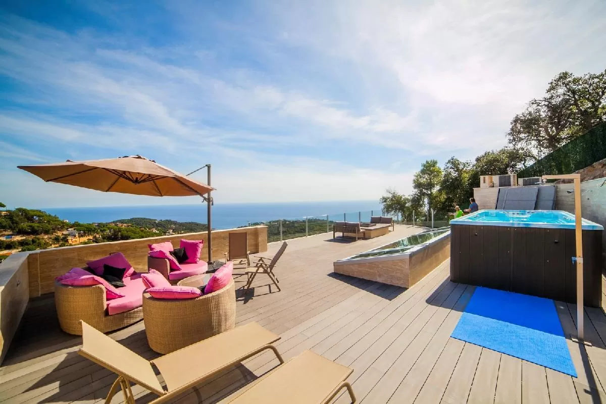VILLA DYPSIS - Stunning Modern Villa with Great Views