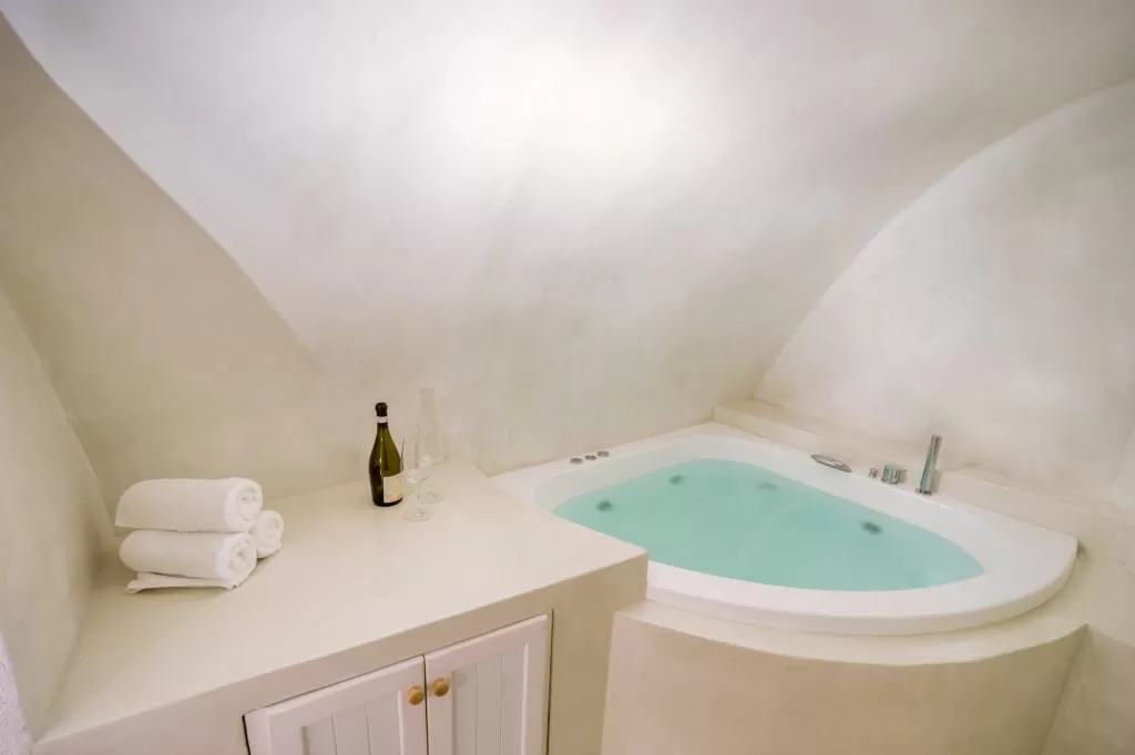 cool whirlpool of Greece Santorini Sapphire luxury holiday home, vacation rental