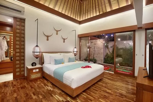 beautiful Bali - Seminyak Aksari Villa luxury apartment and holiday home