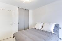 clean and fresh bedding in Cannes Apartment Isola Bella luxury apartment