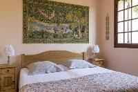pretty bedroom in Cannes Villa Les Orangers luxury apartment
