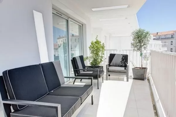 awesome terrace of Cannes Charming Apartment Coté Sud luxury home